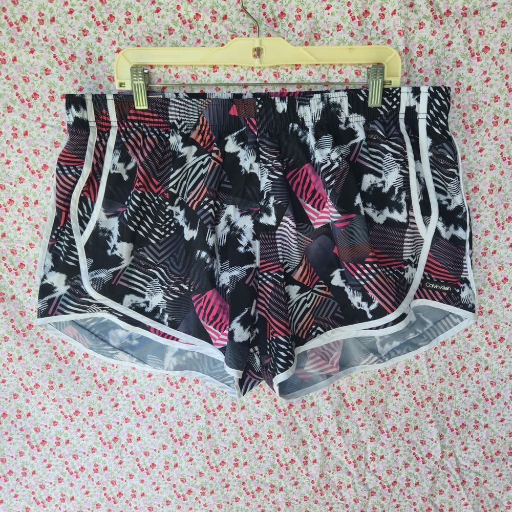 Calvin Klein Women Running Shorts XXL Geo Shift Lined Active Wear Pockets New